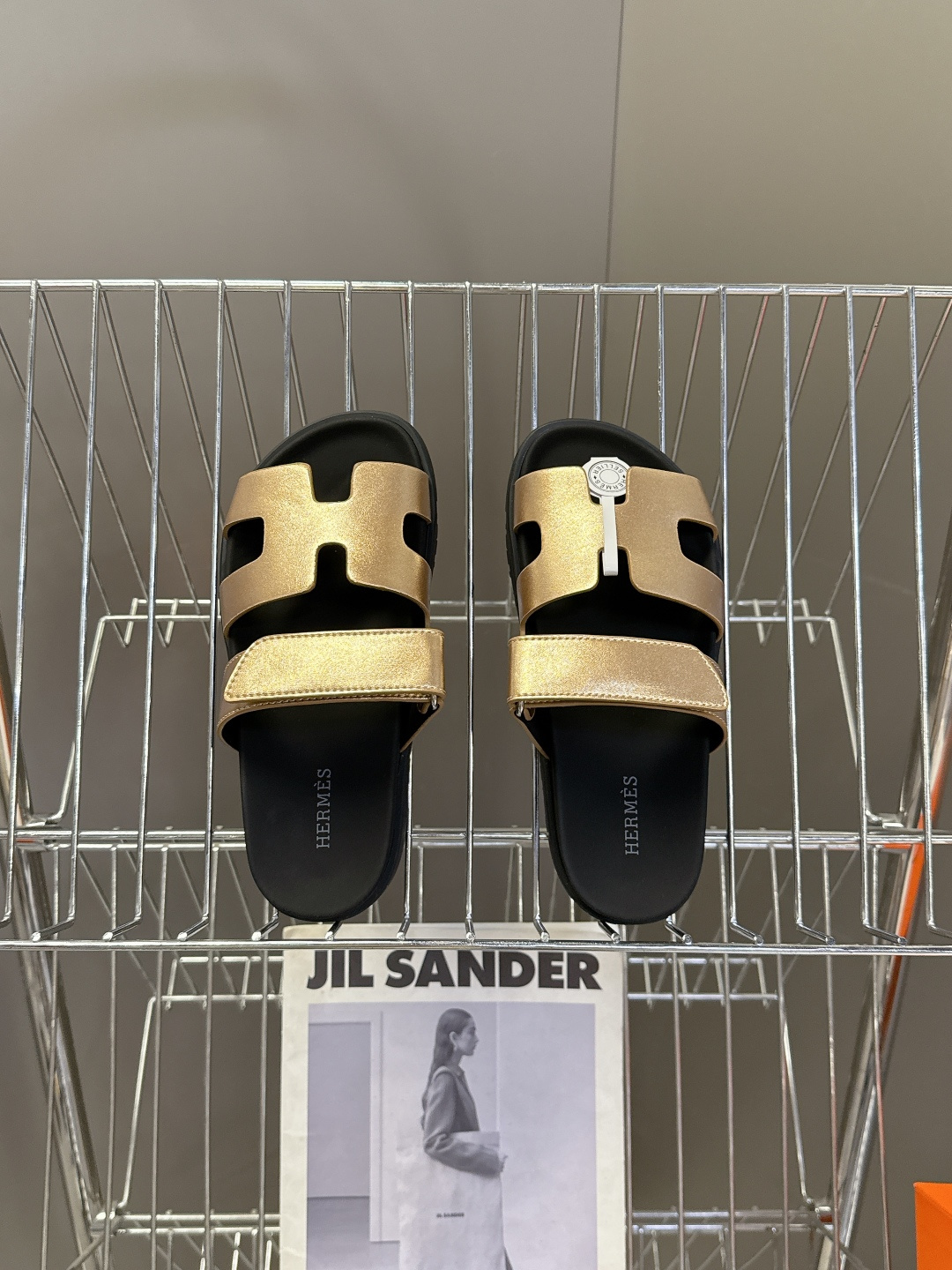 男➕10【ΗERMES 】爱马仕春夏经典情侣款二舅拖鞋 Chypre 丑萌丑萌二舅拖鞋——老头拖鞋，上脚