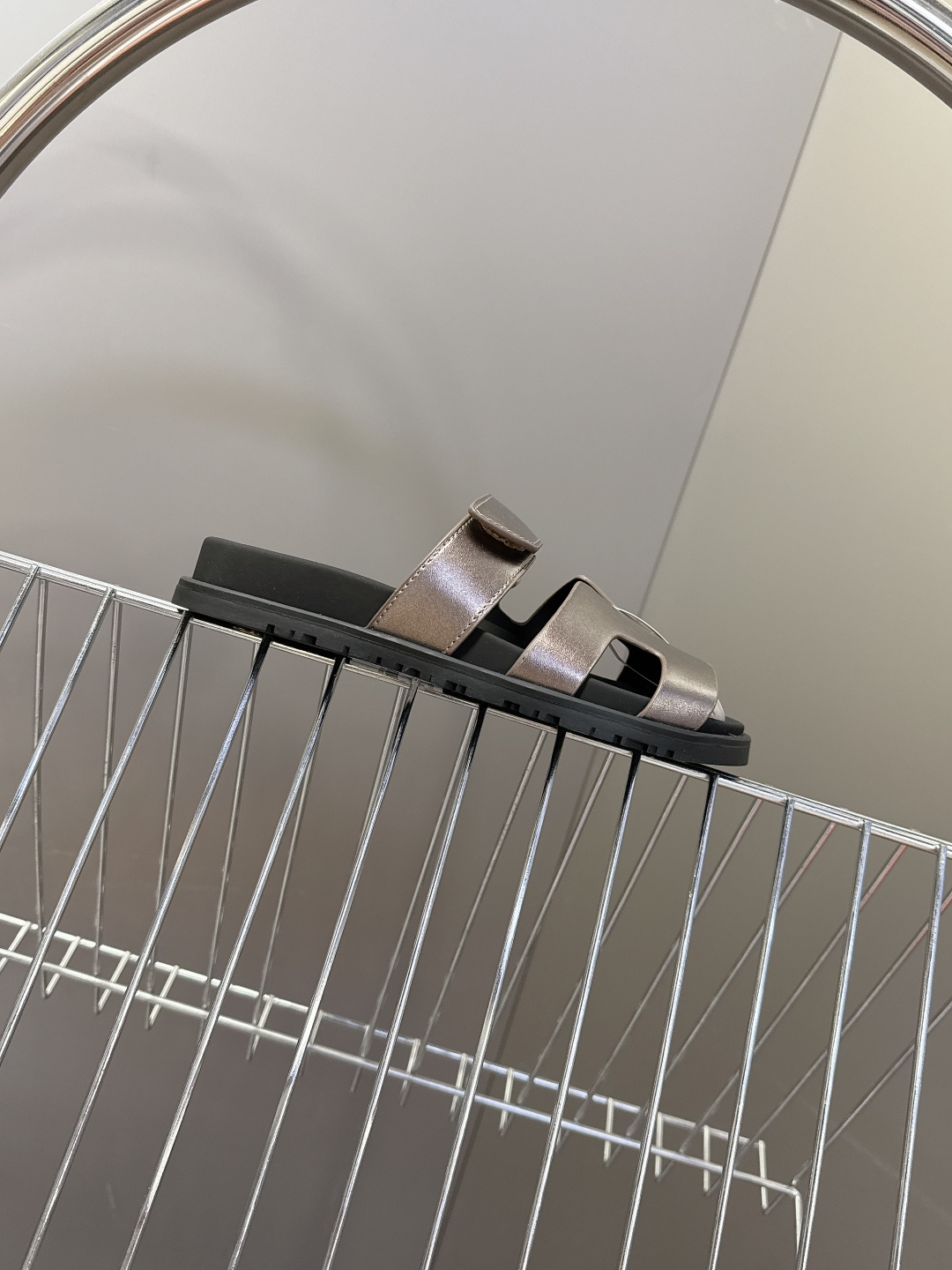 男➕10【ΗERMES 】爱马仕春夏经典情侣款二舅拖鞋 Chypre 丑萌丑萌二舅拖鞋——老头拖鞋，上脚