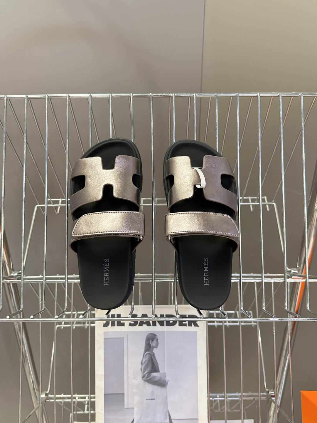 男➕10【ΗERMES 】爱马仕春夏经典情侣款二舅拖鞋 Chypre 丑萌丑萌二舅拖鞋——老头拖鞋，上脚