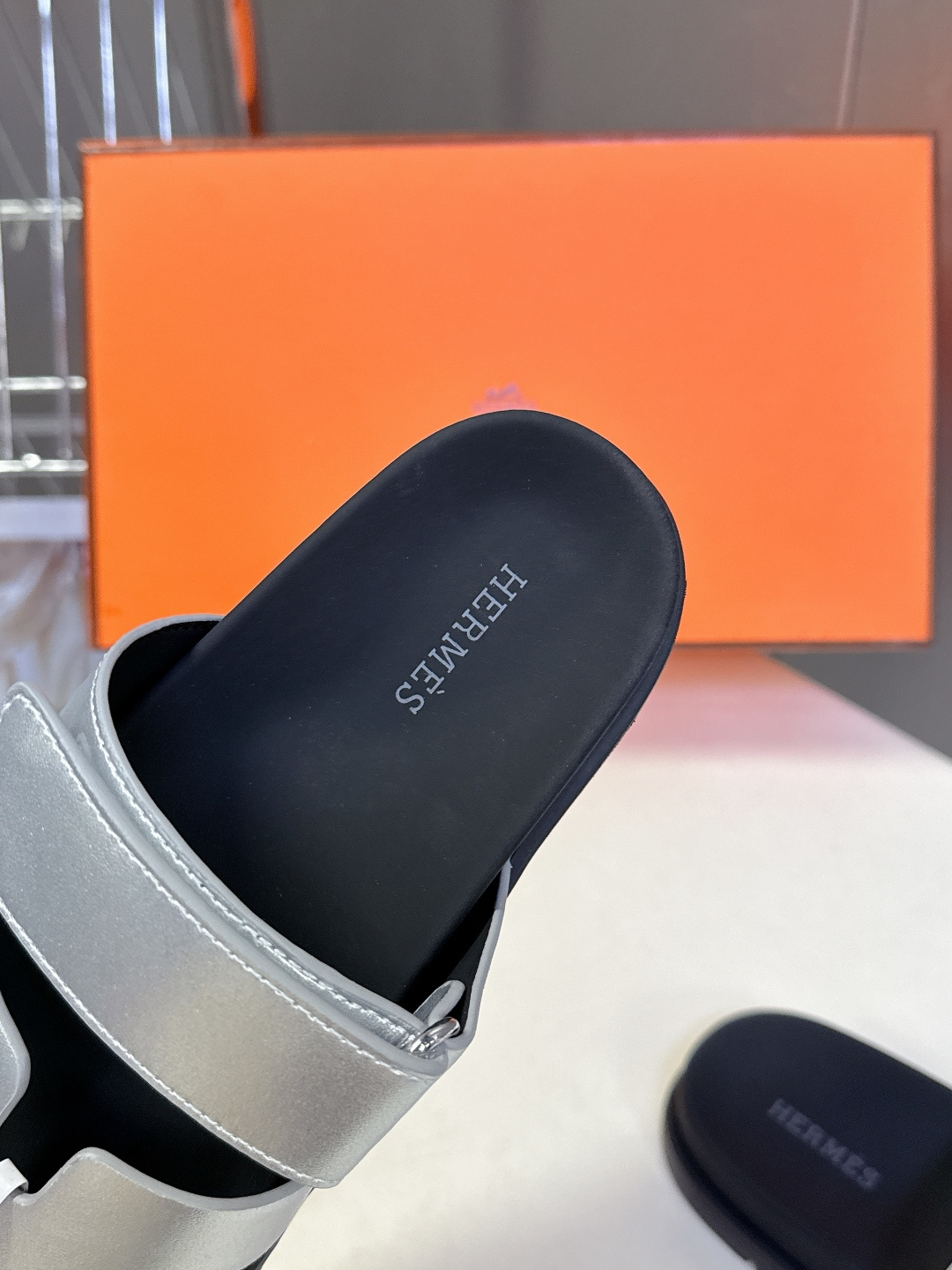 男➕10【ΗERMES 】爱马仕春夏经典情侣款二舅拖鞋 Chypre 丑萌丑萌二舅拖鞋——老头拖鞋，上脚