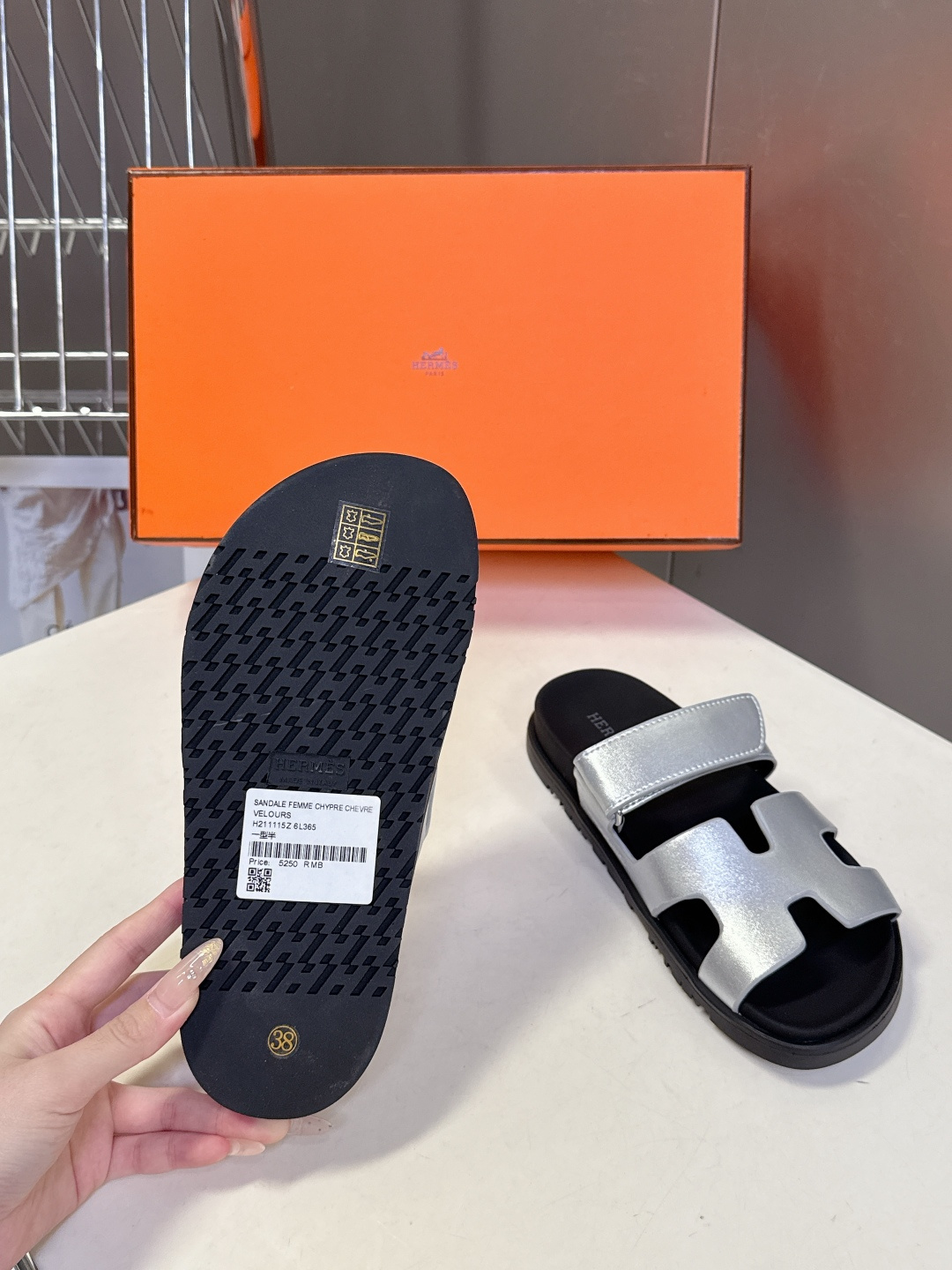 男➕10【ΗERMES 】爱马仕春夏经典情侣款二舅拖鞋 Chypre 丑萌丑萌二舅拖鞋——老头拖鞋，上脚