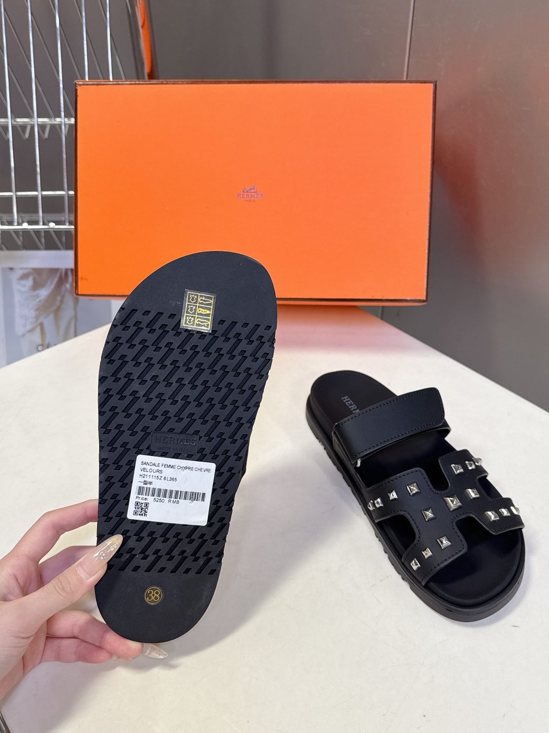 男➕10【ΗERMES 】爱马仕春夏经典情侣款二舅拖鞋 Chypre 丑萌丑萌二舅拖鞋——老头拖鞋，上脚