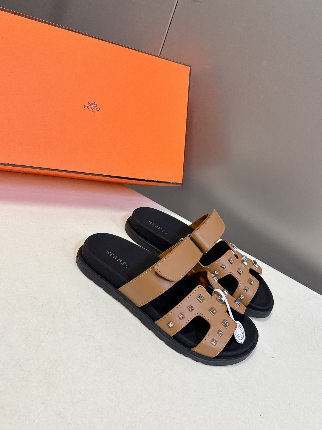 男➕10【ΗERMES 】爱马仕春夏经典情侣款二舅拖鞋 Chypre 丑萌丑萌二舅拖鞋——老头拖鞋，上脚