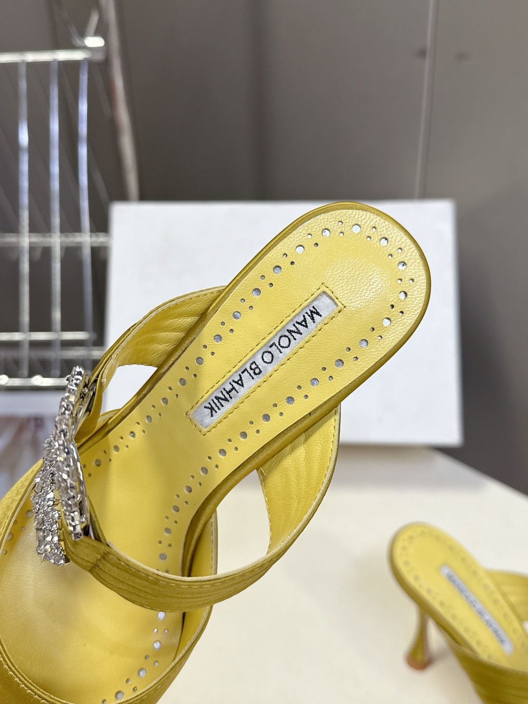 Manolo Blahnik2026春夏最新款时装鞋超多明星网红种草 奢侈婚鞋 MB一直是每个女生梦寐以