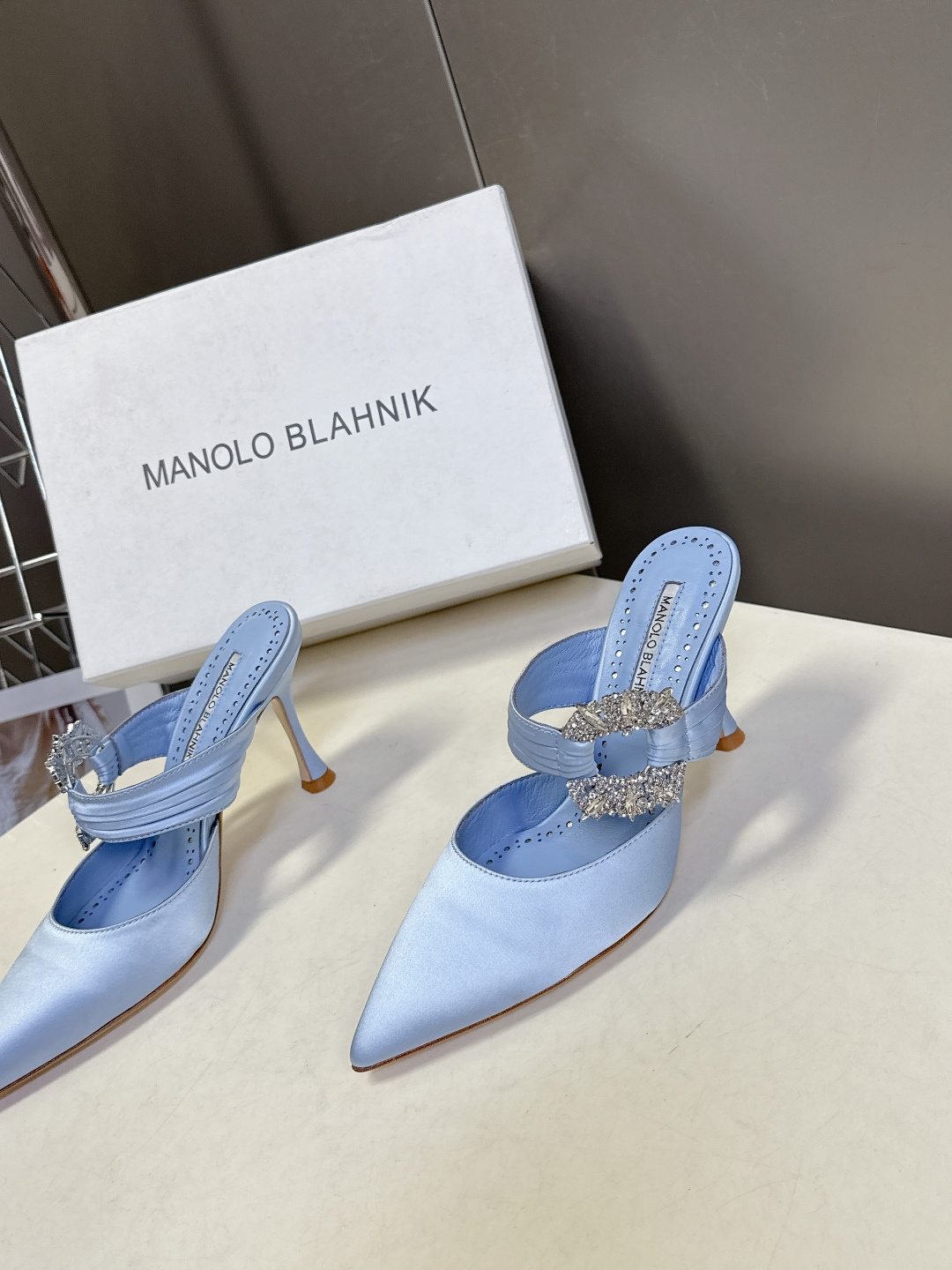 Manolo Blahnik2026春夏最新款时装鞋超多明星网红种草 奢侈婚鞋 MB一直是每个女生梦寐以
