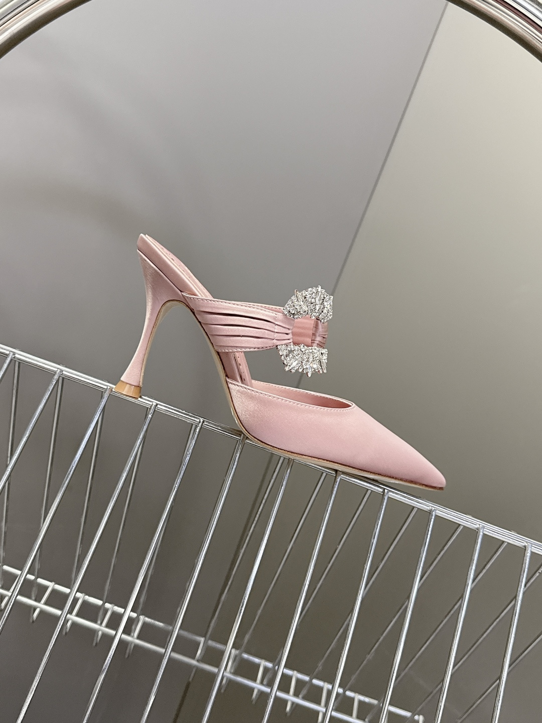 Manolo Blahnik2026春夏最新款时装鞋超多明星网红种草 奢侈婚鞋 MB一直是每个女生梦寐以