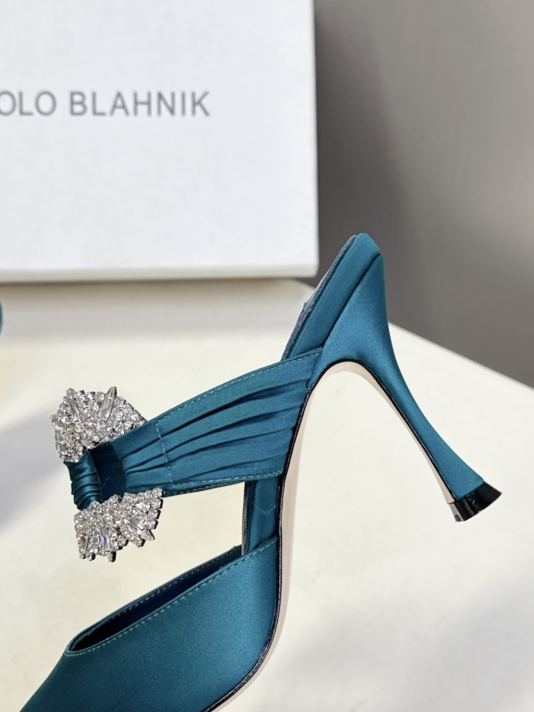 Manolo Blahnik2026春夏最新款时装鞋超多明星网红种草 奢侈婚鞋 MB一直是每个女生梦寐以