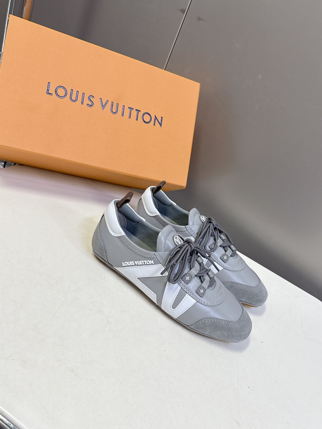Louis Vuitton路易威登驴牌春夏Sneakerina系列 芭蕾运动鞋 德训鞋 平底鞋 原版三对