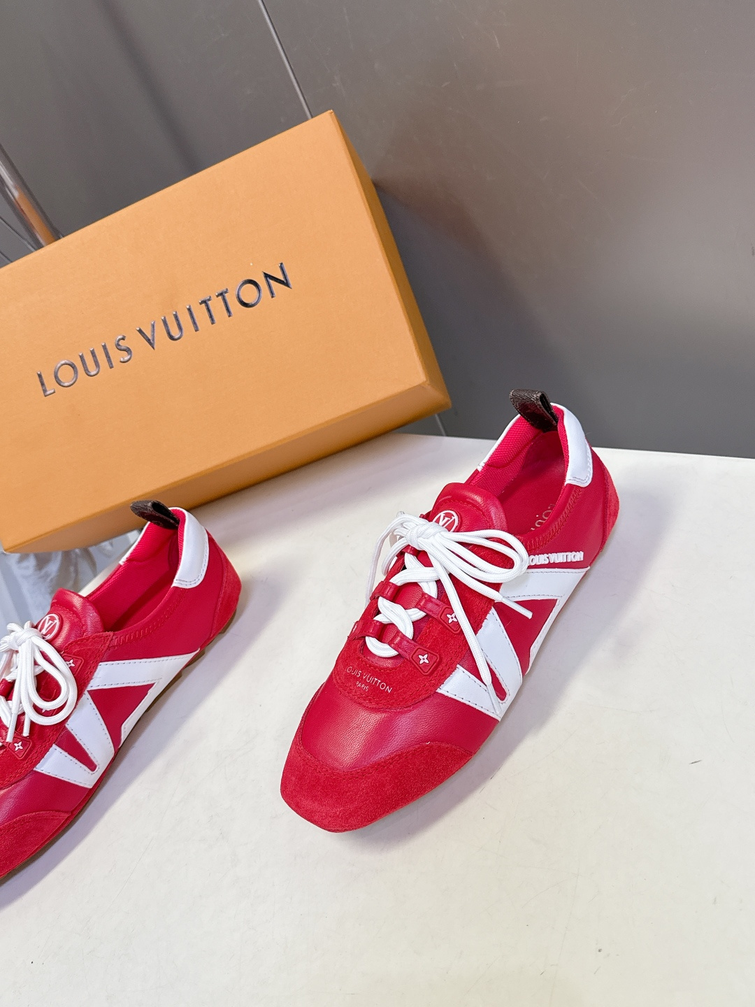 Louis Vuitton路易威登驴牌春夏Sneakerina系列 芭蕾运动鞋 德训鞋 平底鞋 原版三对