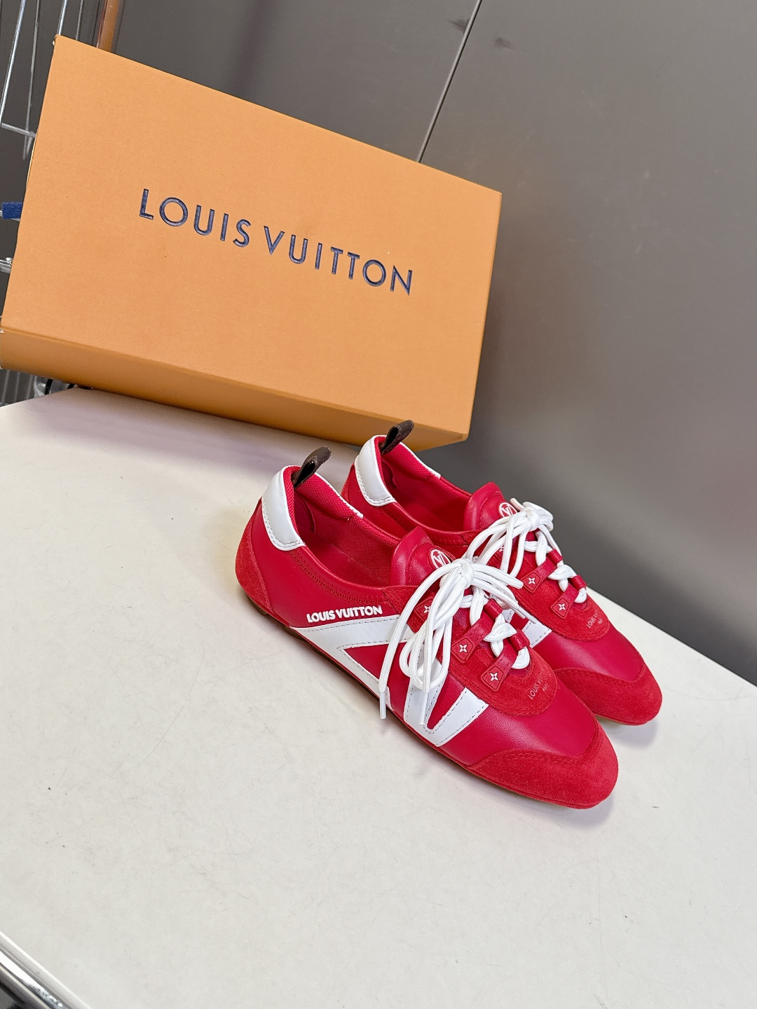 Louis Vuitton路易威登驴牌春夏Sneakerina系列 芭蕾运动鞋 德训鞋 平底鞋 原版三对
