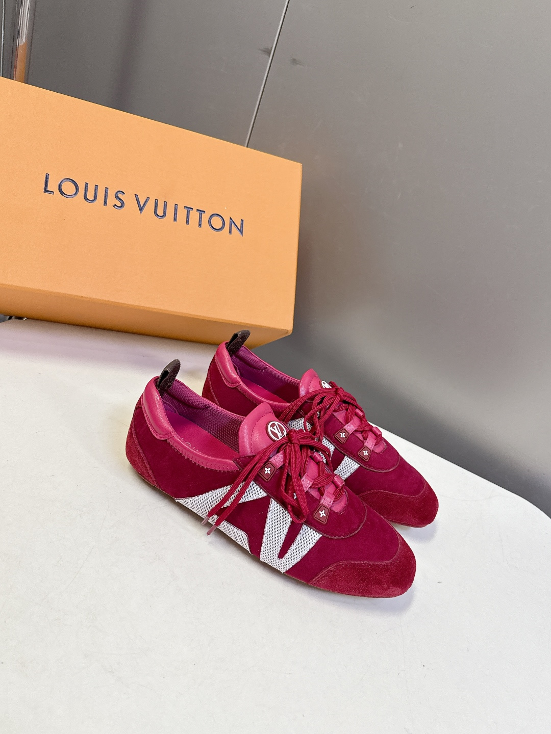 Louis Vuitton路易威登驴牌春夏Sneakerina系列 芭蕾运动鞋 德训鞋 平底鞋 原版三对