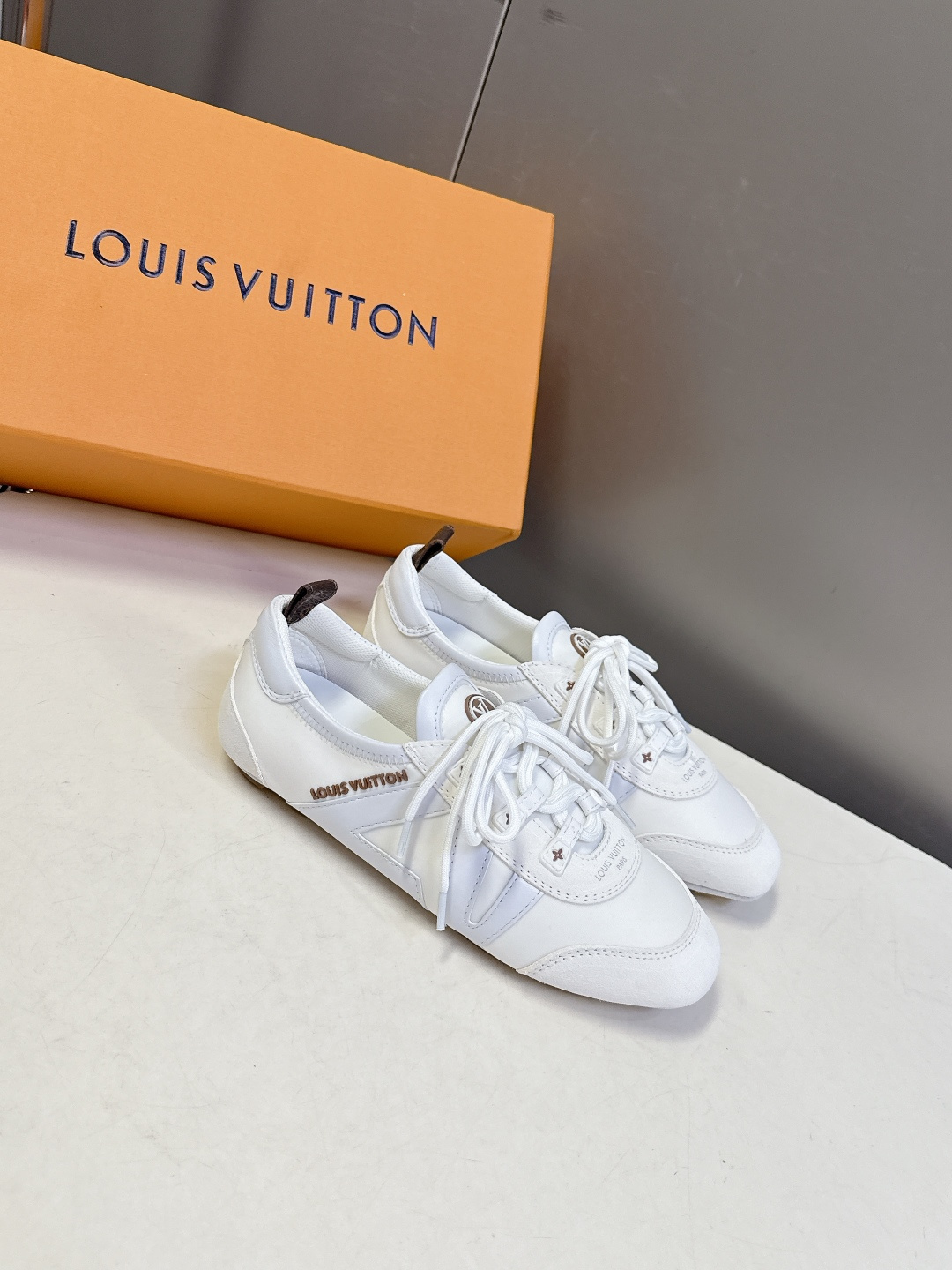 Louis Vuitton路易威登驴牌春夏Sneakerina系列 芭蕾运动鞋 德训鞋 平底鞋 原版三对