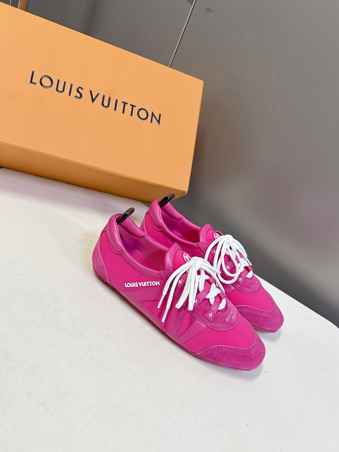 Louis Vuitton路易威登驴牌春夏Sneakerina系列 芭蕾运动鞋 德训鞋 平底鞋 原版三对