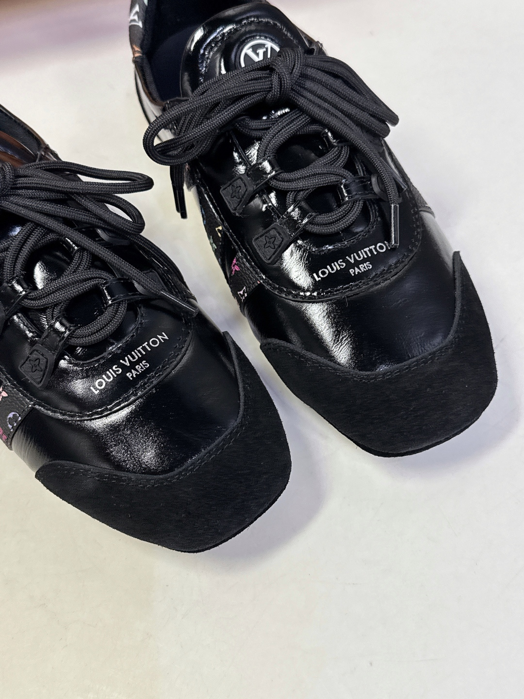 Louis Vuitton路易威登驴牌春夏Sneakerina系列 芭蕾运动鞋 德训鞋 平底鞋 原版三对