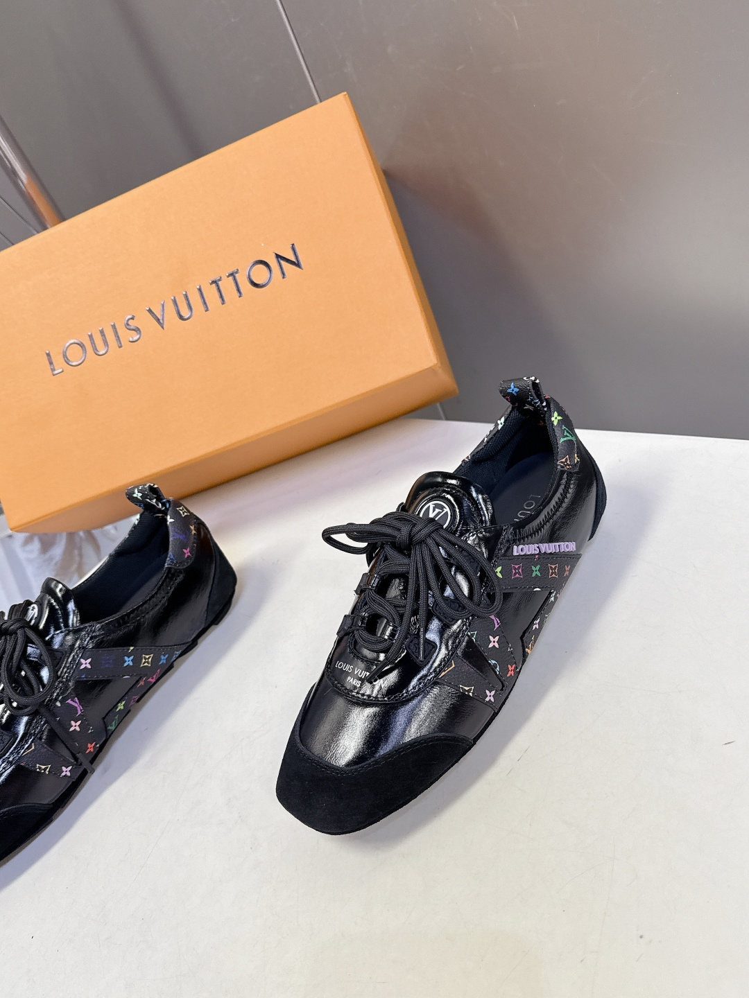 Louis Vuitton路易威登驴牌春夏Sneakerina系列 芭蕾运动鞋 德训鞋 平底鞋 原版三对