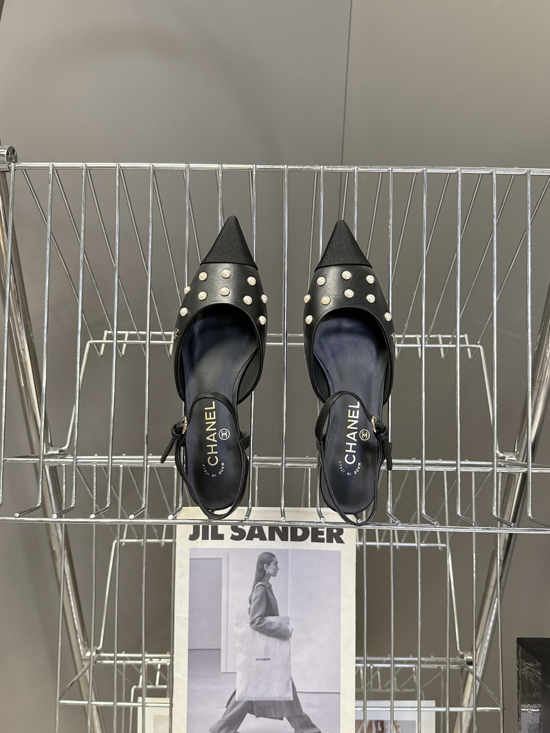 CHANEL香奈儿2026春夏最新款时装鞋 超多网红时尚博主种草 高级感舒适，配女神们的半身裙 经典的小