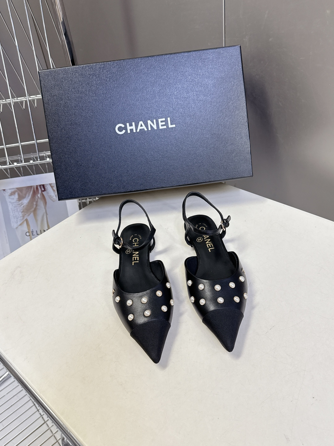 CHANEL香奈儿2026春夏最新款时装鞋 超多网红时尚博主种草 高级感舒适，配女神们的半身裙 经典的小