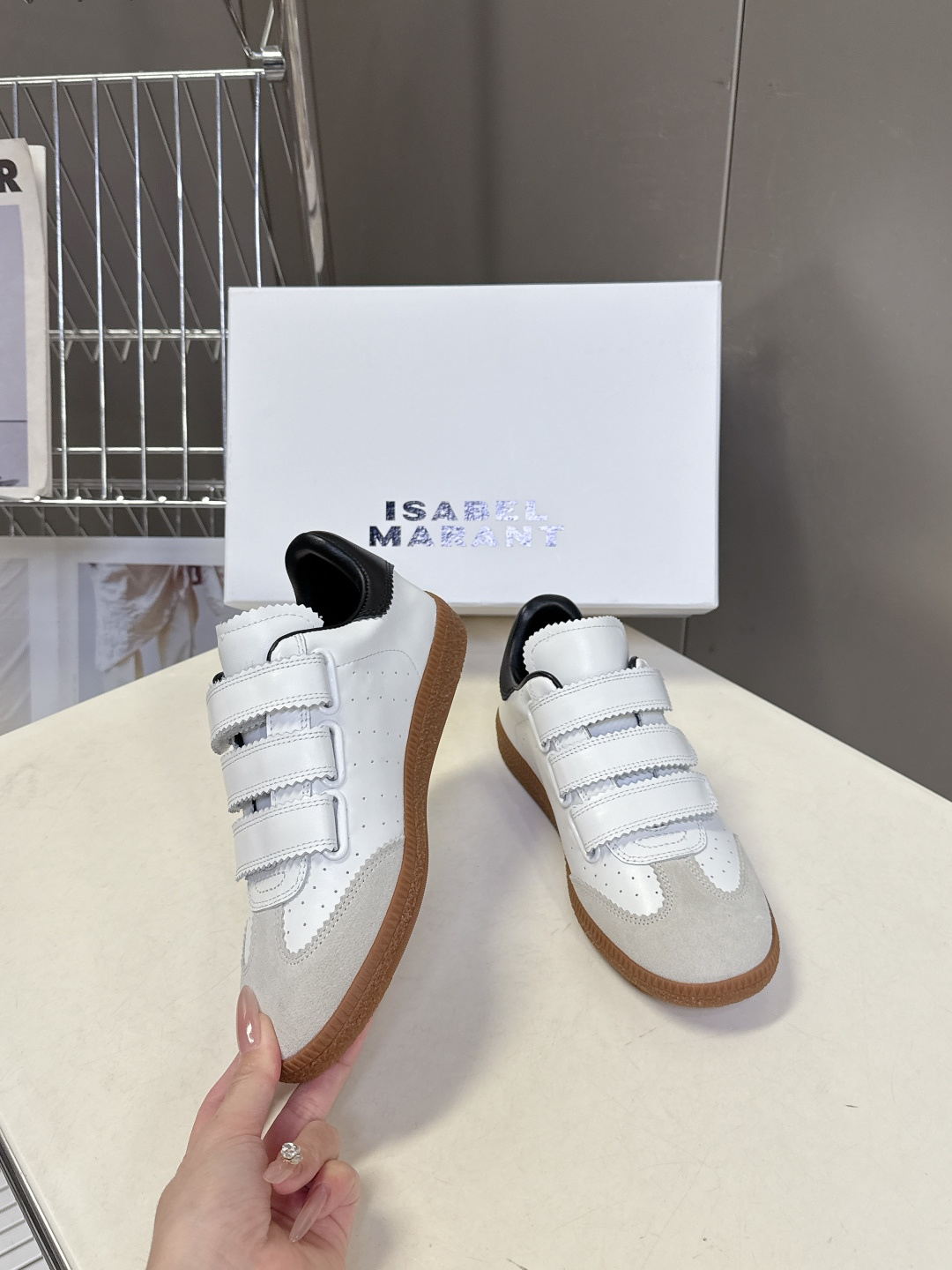 ISABEL MARANT 伊莎贝尔春夏最新款休闲鞋 德训鞋 超多明星网红博主热推款 一双简单又不失高级