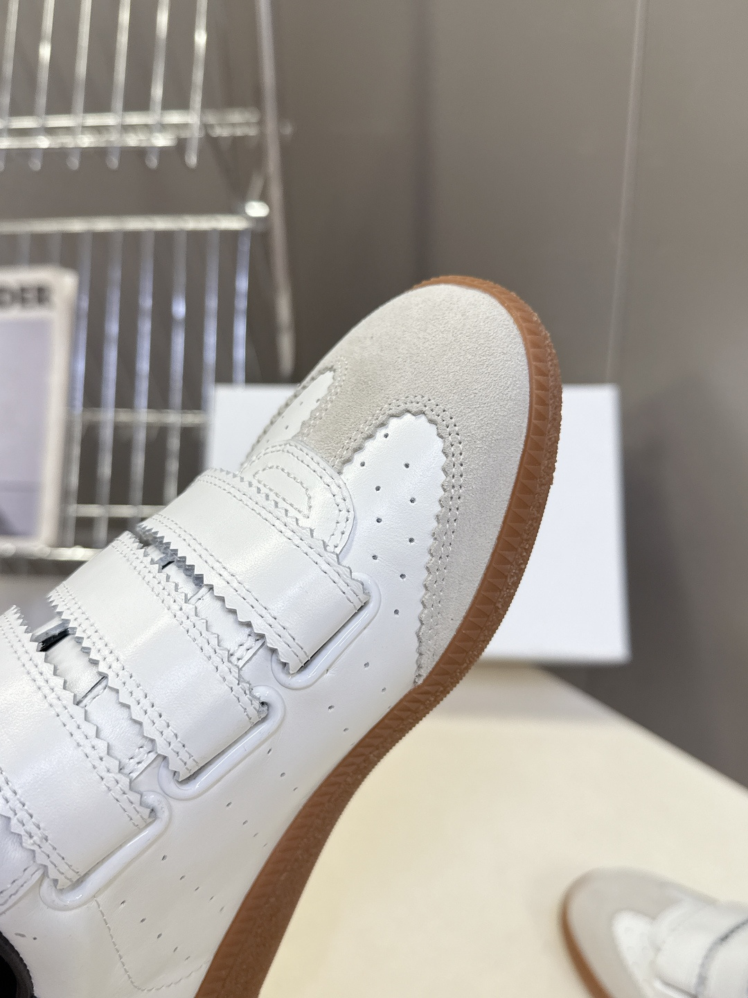 ISABEL MARANT 伊莎贝尔春夏最新款休闲鞋 德训鞋 超多明星网红博主热推款 一双简单又不失高级