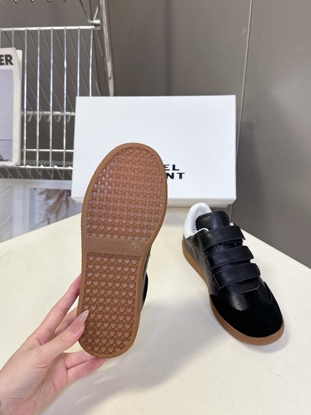 ISABEL MARANT 伊莎贝尔春夏最新款休闲鞋 德训鞋 超多明星网红博主热推款 一双简单又不失高级