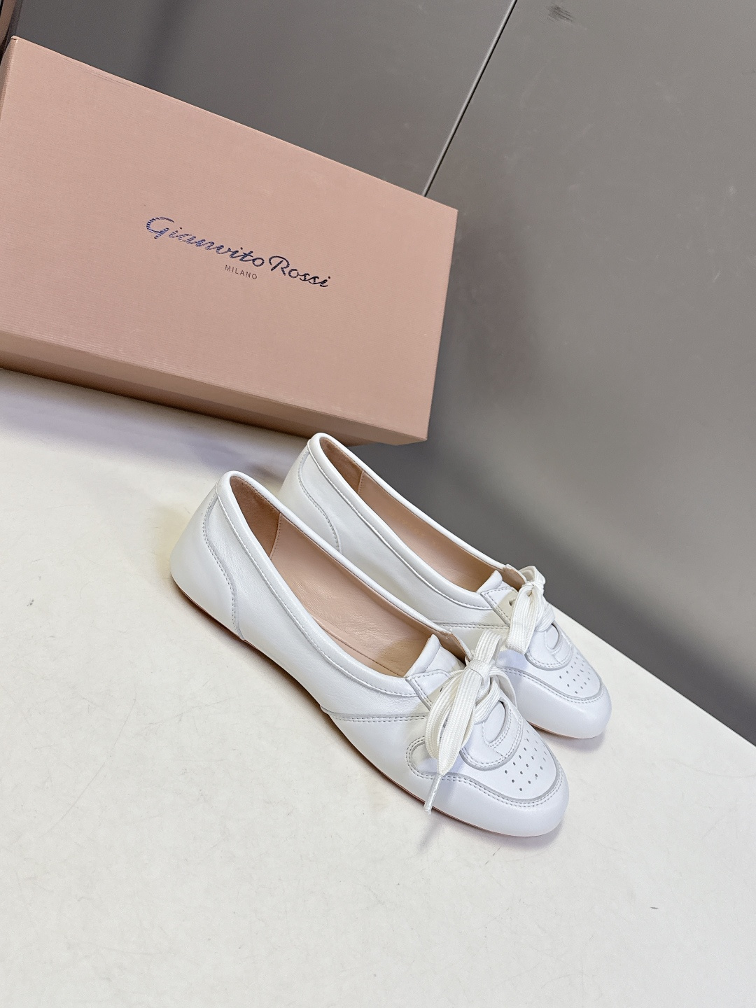 GianvitoRossi2026春夏最新款芭蕾鞋 休闲鞋 超多明星网红种草 今年好火的品牌 Gianv