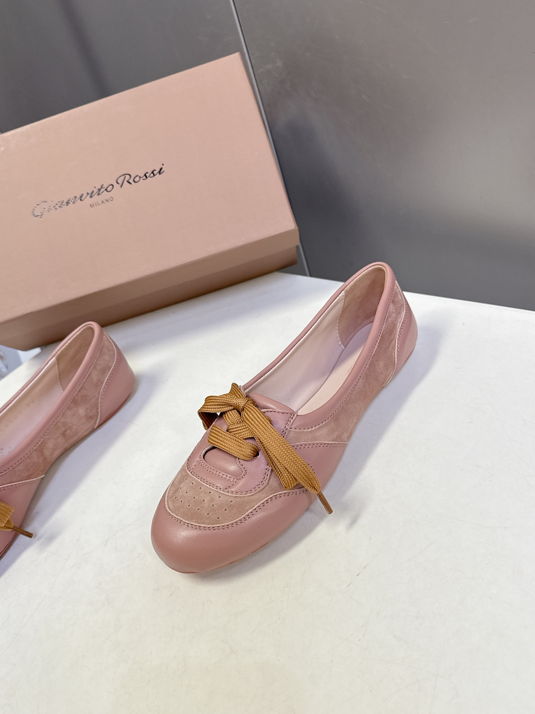 GianvitoRossi2026春夏最新款芭蕾鞋 休闲鞋 超多明星网红种草 今年好火的品牌 Gianv