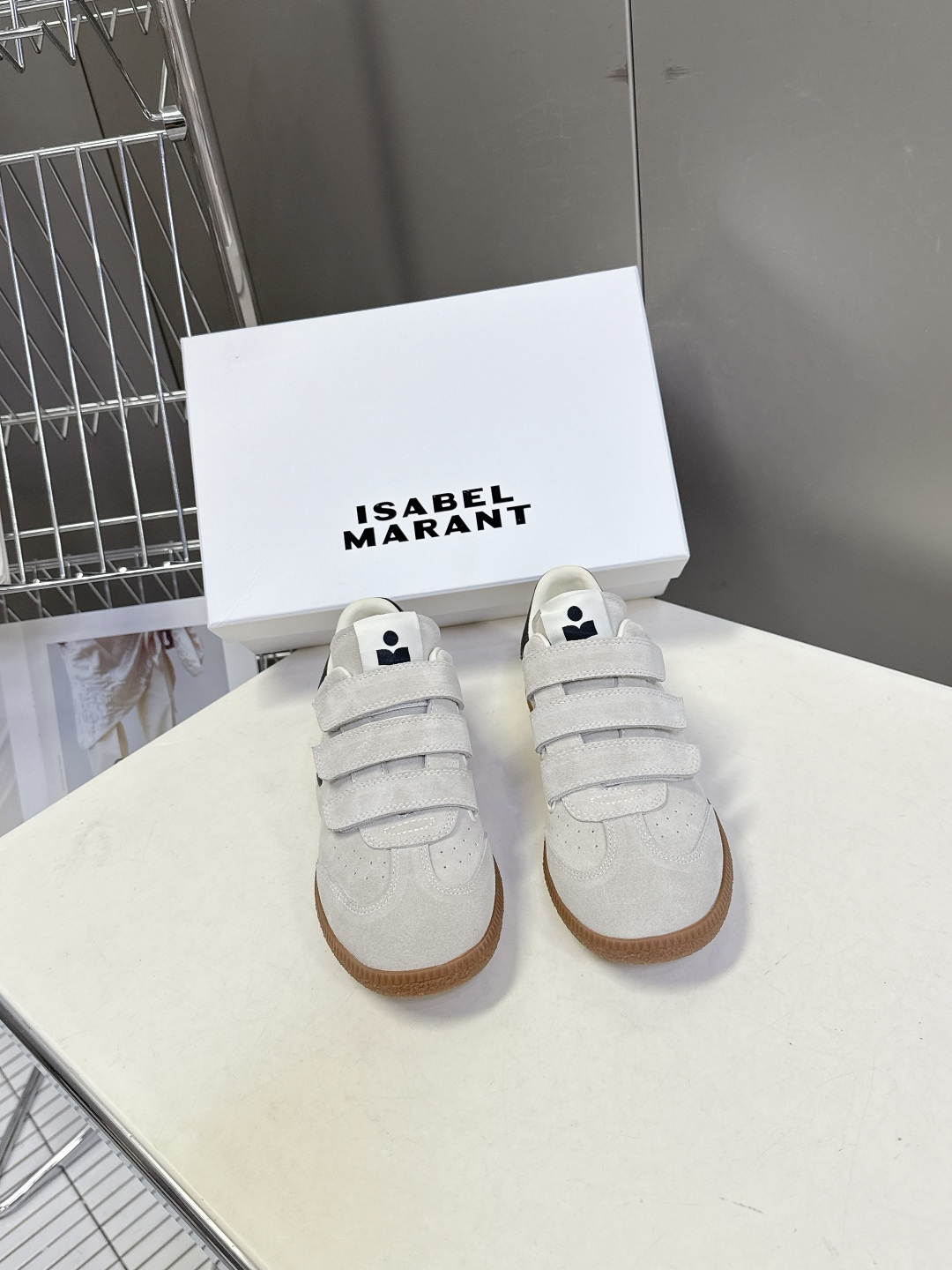 ISABEL MARANT 伊莎贝尔春夏最新款休闲鞋 德训鞋 超多明星网红博主热推款 一双简单又不失高级