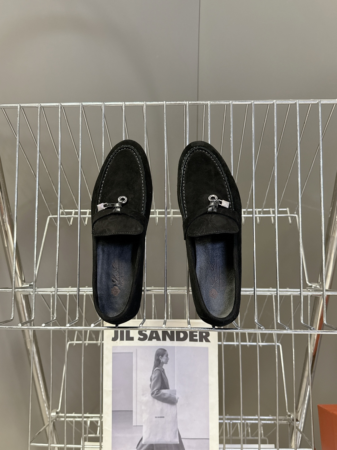 男款+10 Loropiana经典情侣款高丝光乐福皮鞋LP一直是以好穿舒适为主的设计风格 这几年老钱风穿