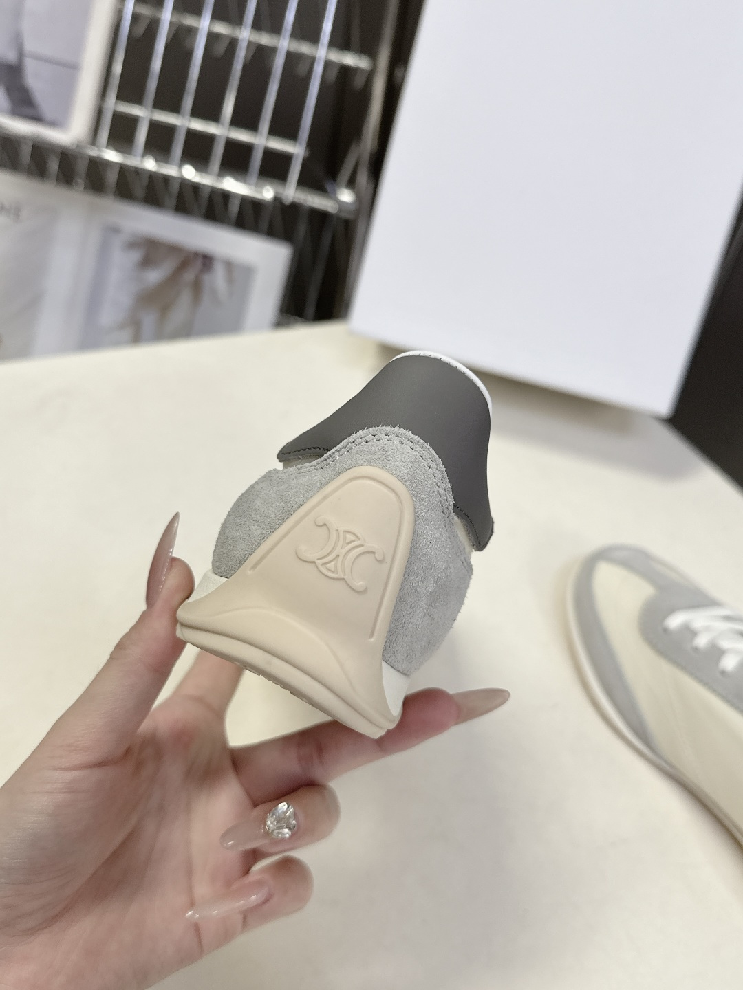 CELINE思琳春夏最新款Racer系列 阿甘鞋 运动鞋 超多明星时尚博主种草 阿甘鞋鞋型设计经典永不过