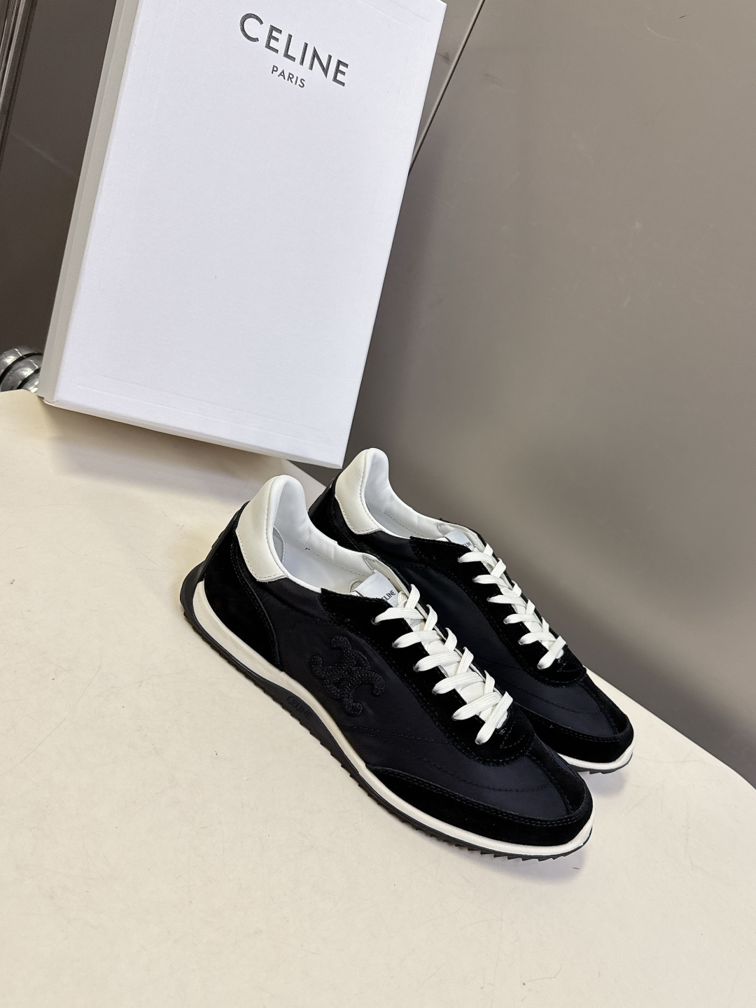 CELINE思琳春夏最新款Racer系列 阿甘鞋 运动鞋 超多明星时尚博主种草 阿甘鞋鞋型设计经典永不过