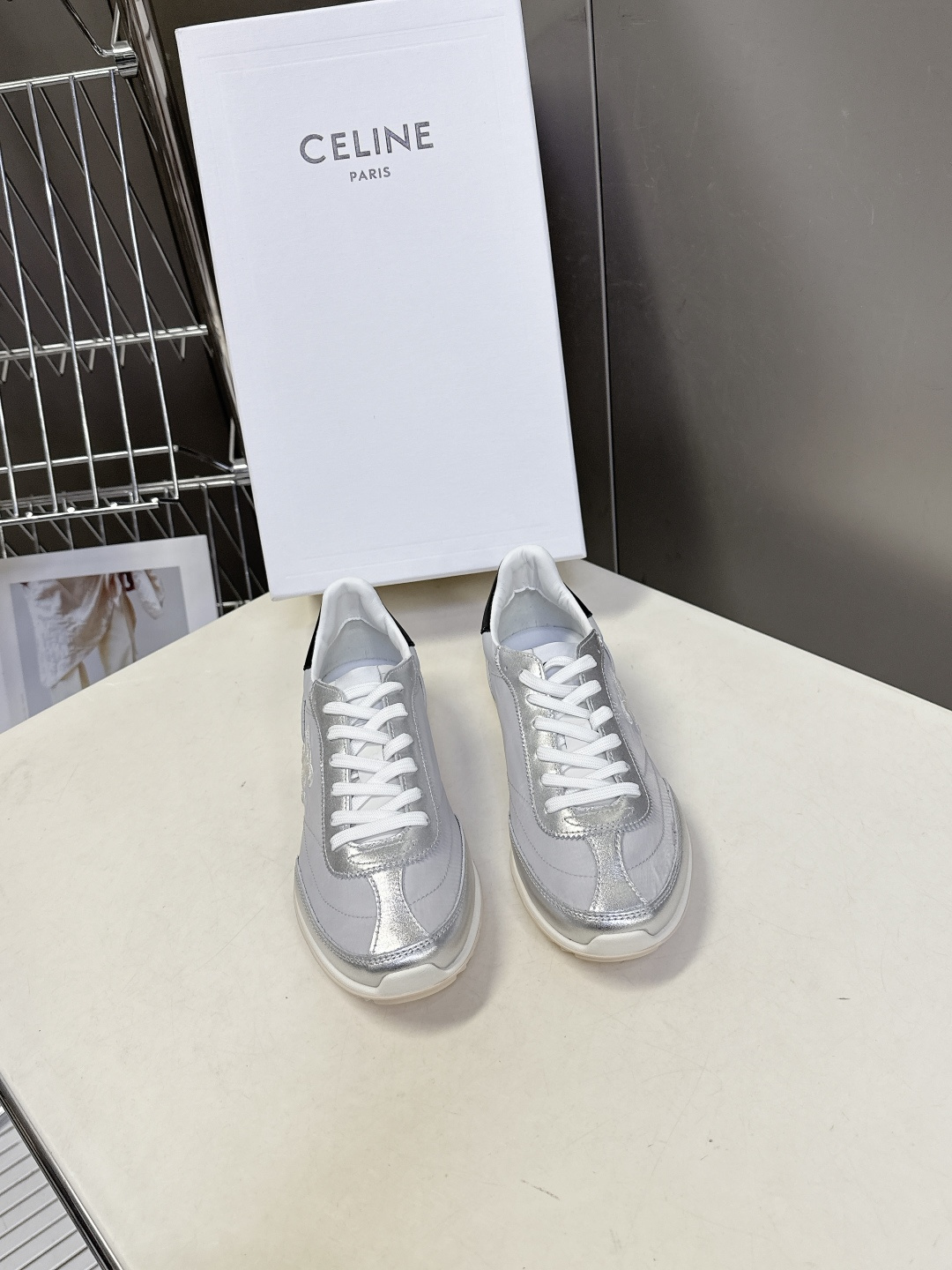 CELINE思琳春夏最新款Racer系列 阿甘鞋 运动鞋 超多明星时尚博主种草 阿甘鞋鞋型设计经典永不过