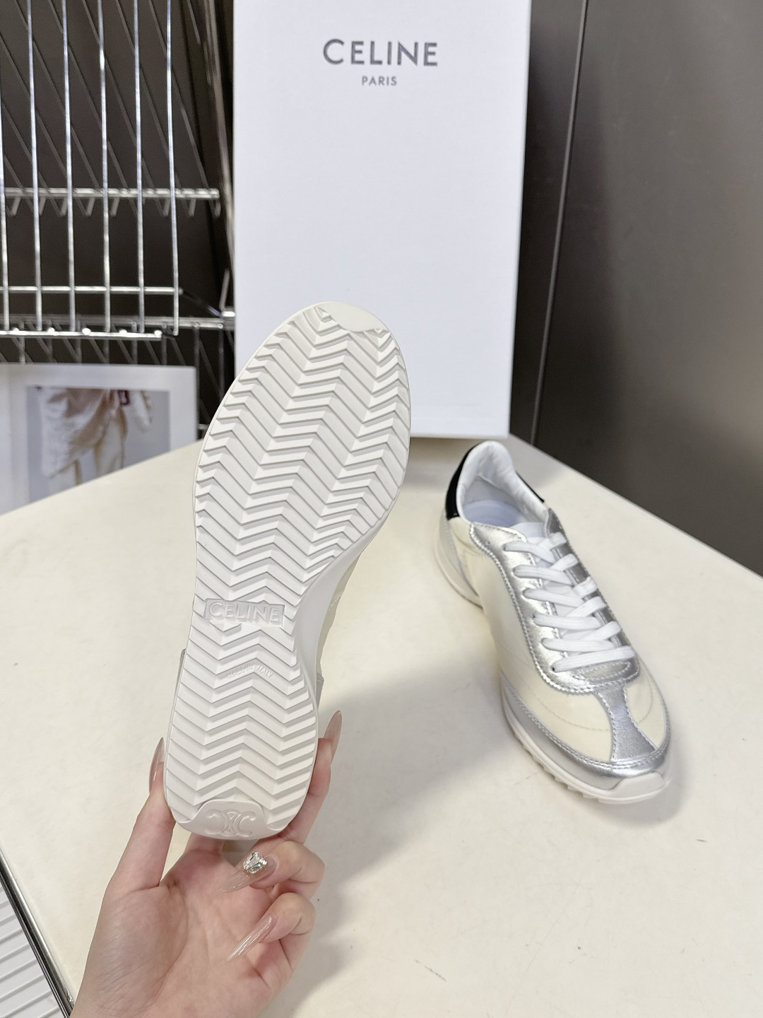 CELINE思琳春夏最新款Racer系列 阿甘鞋 运动鞋 超多明星时尚博主种草 阿甘鞋鞋型设计经典永不过