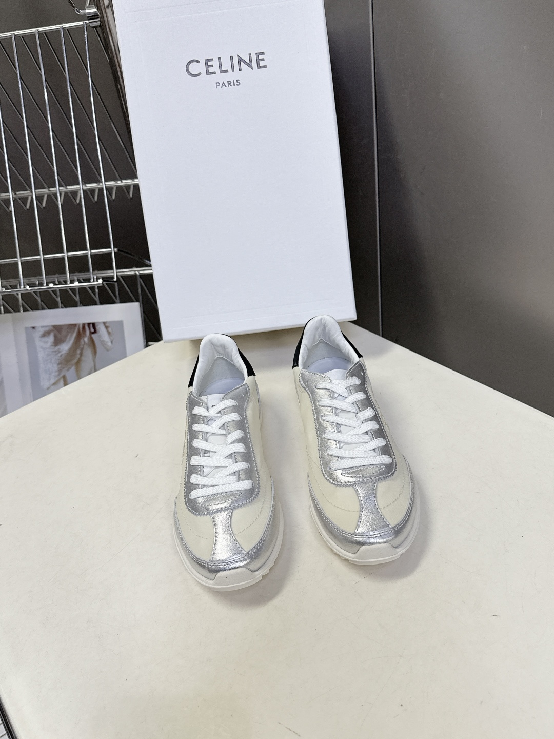 CELINE思琳春夏最新款Racer系列 阿甘鞋 运动鞋 超多明星时尚博主种草 阿甘鞋鞋型设计经典永不过