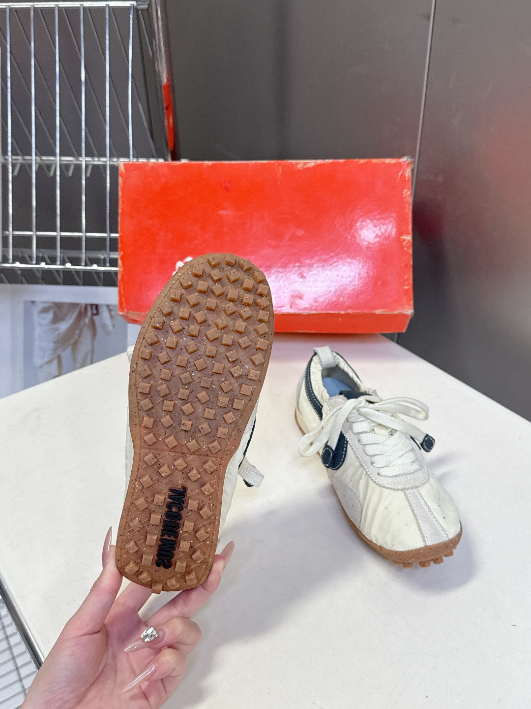 Jacquemus x Nike 耐克Moon Shoe联名款​​ 情侣款 德训鞋超多明星网红种草 法国