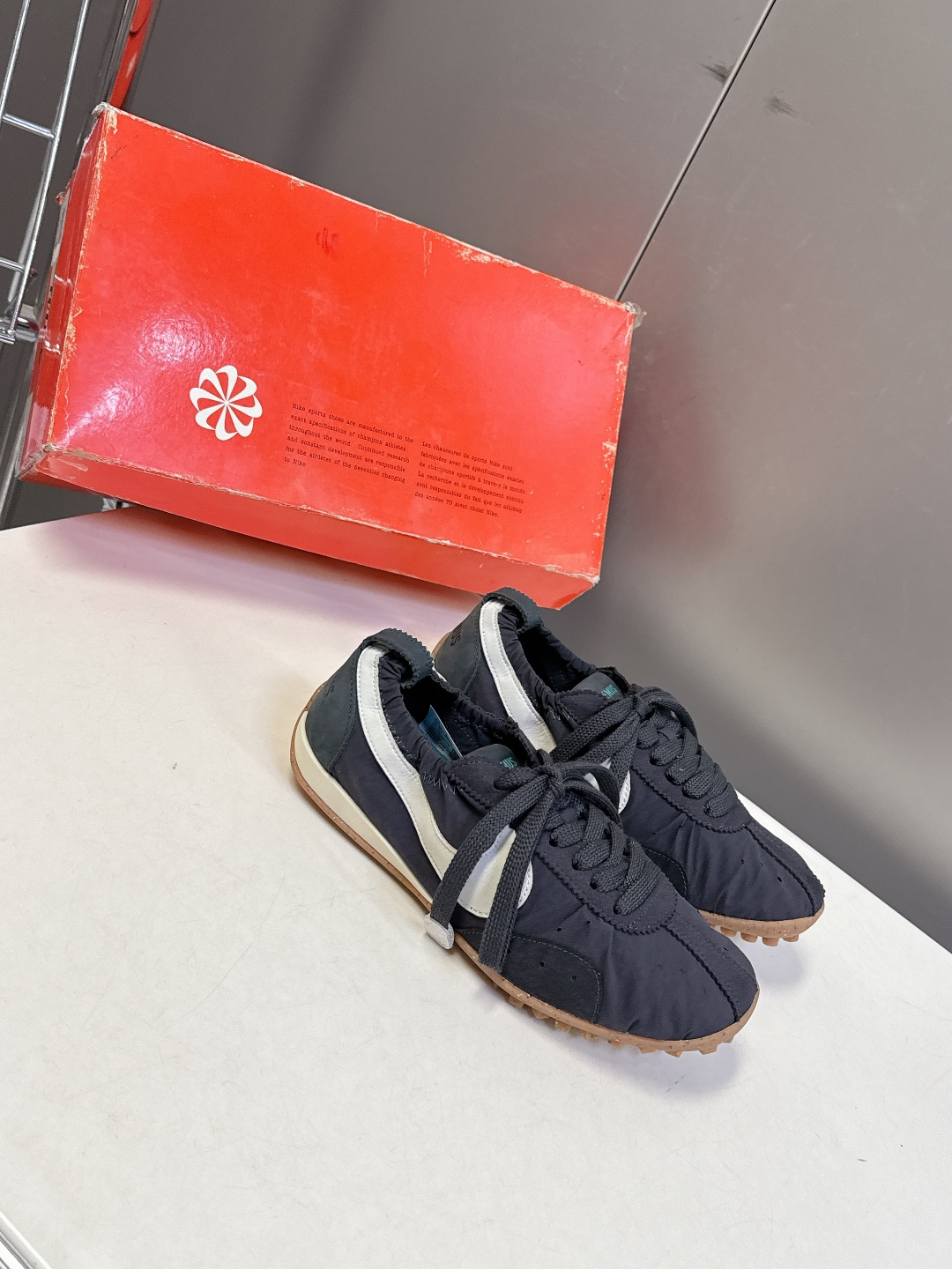 Jacquemus x Nike 耐克Moon Shoe联名款​​ 情侣款 德训鞋超多明星网红种草 法国