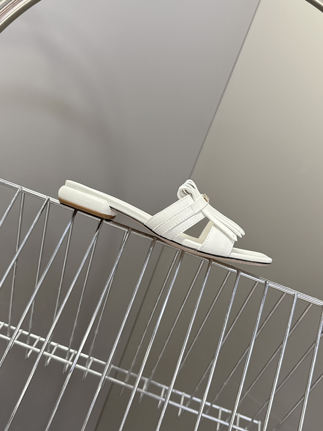 MIUMIU缪缪2026春夏最新款 时装鞋 凉鞋 超多明星网红种草 miu家超火的小方头设计风格 性感时