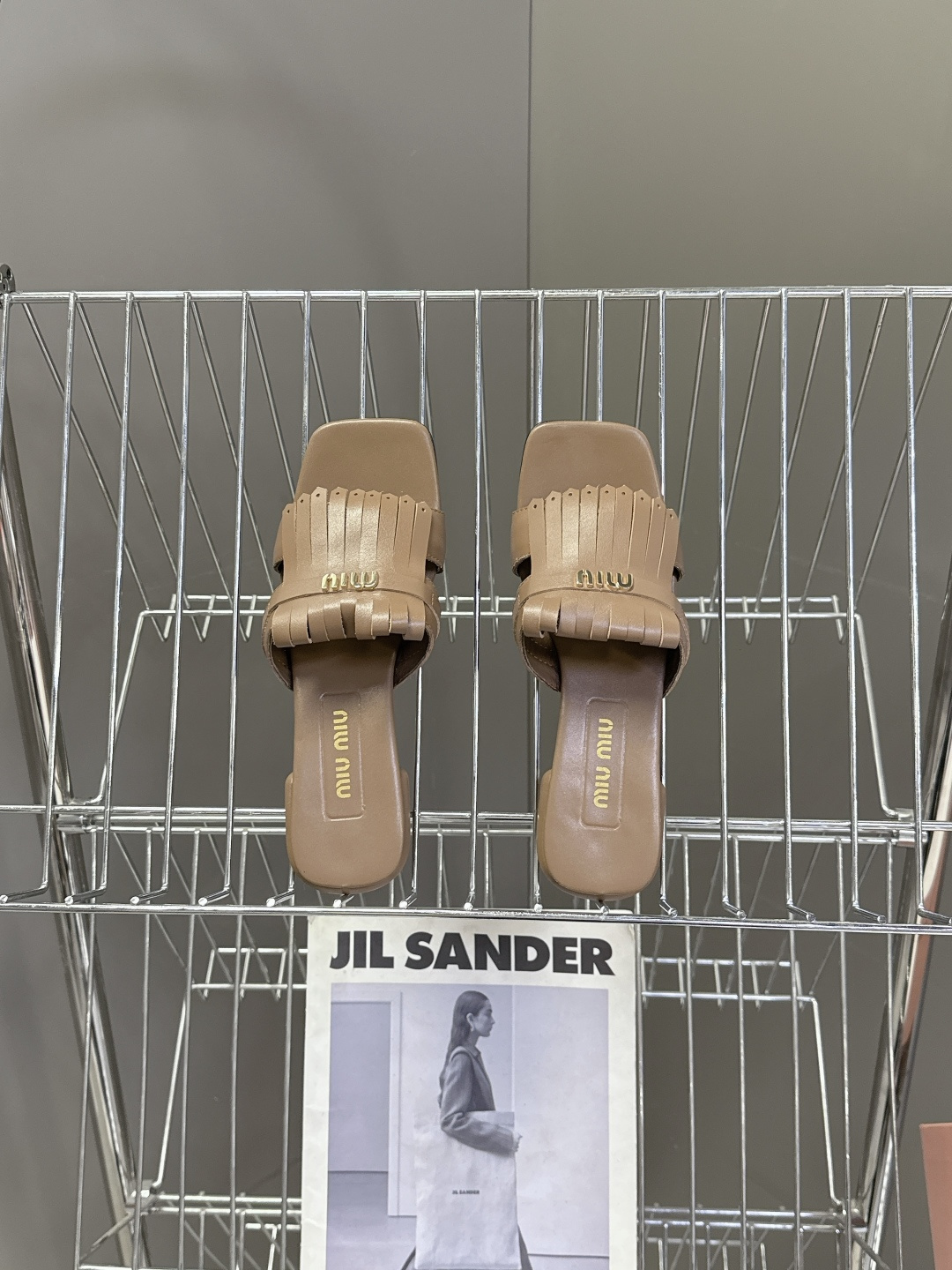 MIUMIU缪缪2026春夏最新款 时装鞋 凉鞋 超多明星网红种草 miu家超火的小方头设计风格 性感时