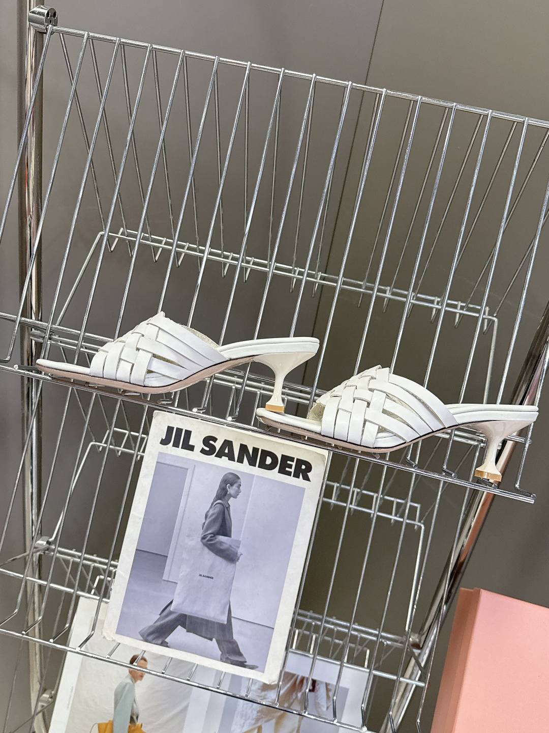 MIUMIU缪缪2026春夏最新款 时装鞋 凉鞋 超多明星网红种草 miu家超火的小方头设计风格 性感时