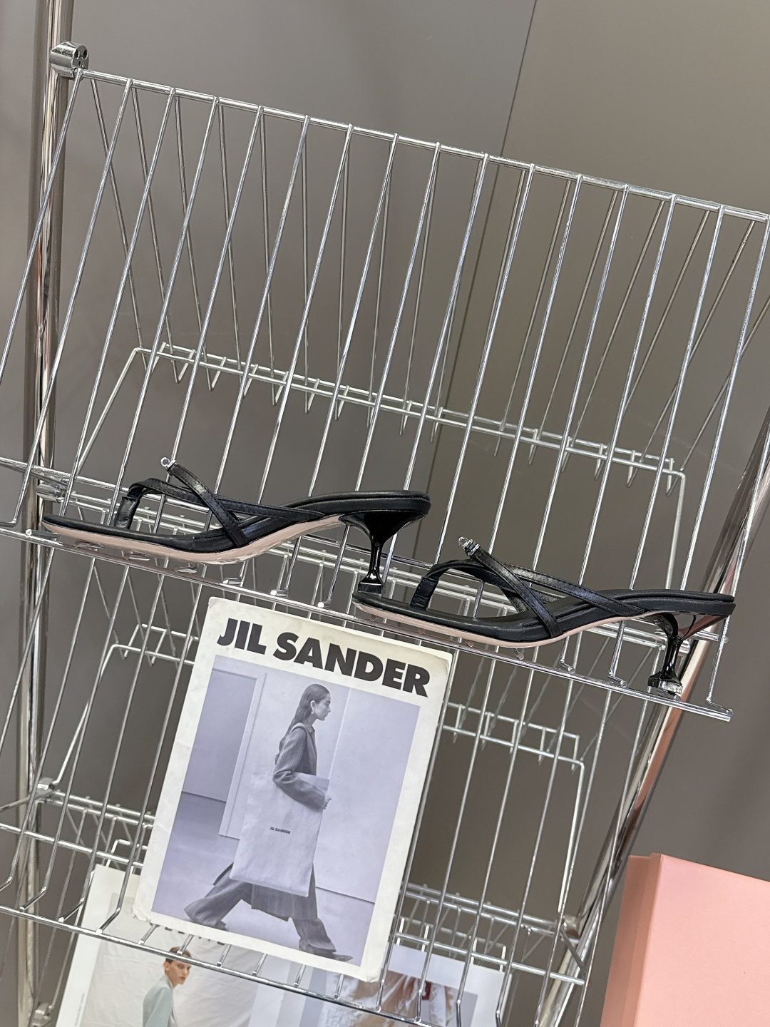 MIUMIU缪缪2026春夏最新款 时装鞋 凉鞋 超多明星网红种草 miu家超火的小方头设计风格 性感时