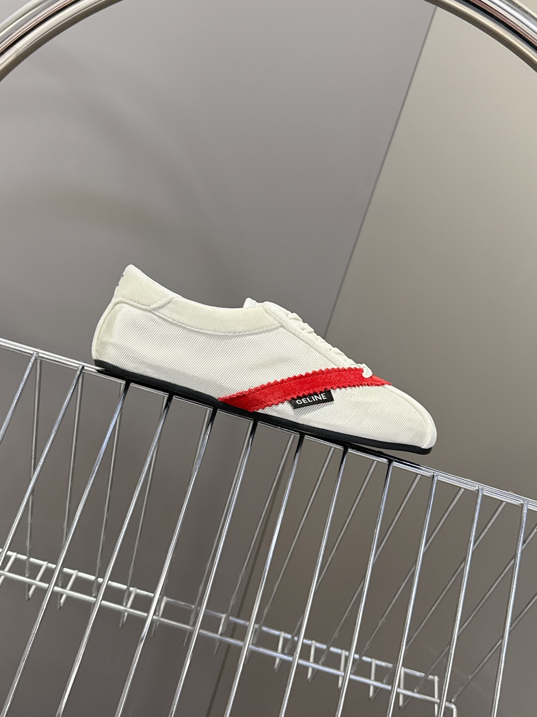 CELINE思琳2026春夏最新款芭蕾舞鞋 德训鞋 超多明星网红种草 FLAT设计灵感源于与芭蕾舞鞋 独