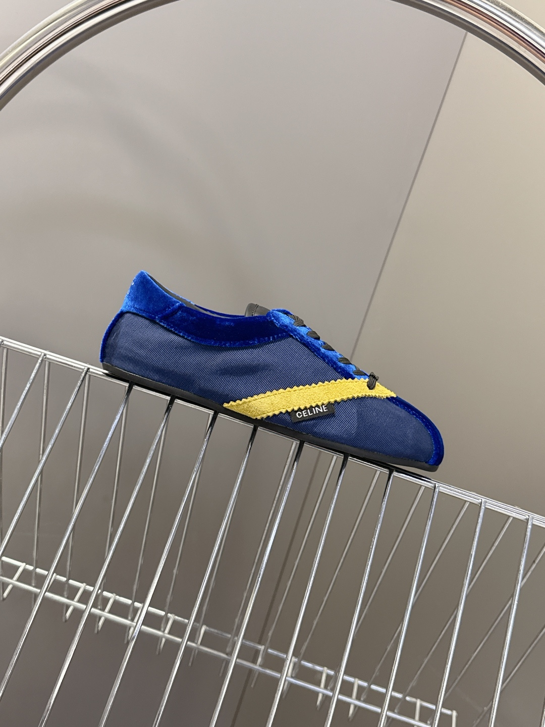 CELINE思琳2026春夏最新款芭蕾舞鞋 德训鞋 超多明星网红种草 FLAT设计灵感源于与芭蕾舞鞋 独