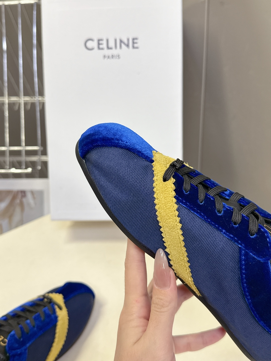 CELINE思琳2026春夏最新款芭蕾舞鞋 德训鞋 超多明星网红种草 FLAT设计灵感源于与芭蕾舞鞋 独