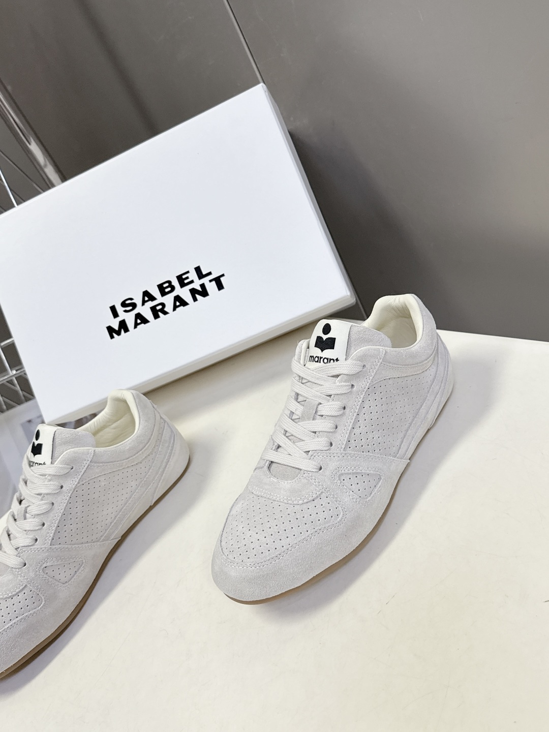 ISABEL MARANT 伊莎贝尔春夏最新款休闲鞋 德训鞋 超多明星网红博主热推款 一双简单又不失高级