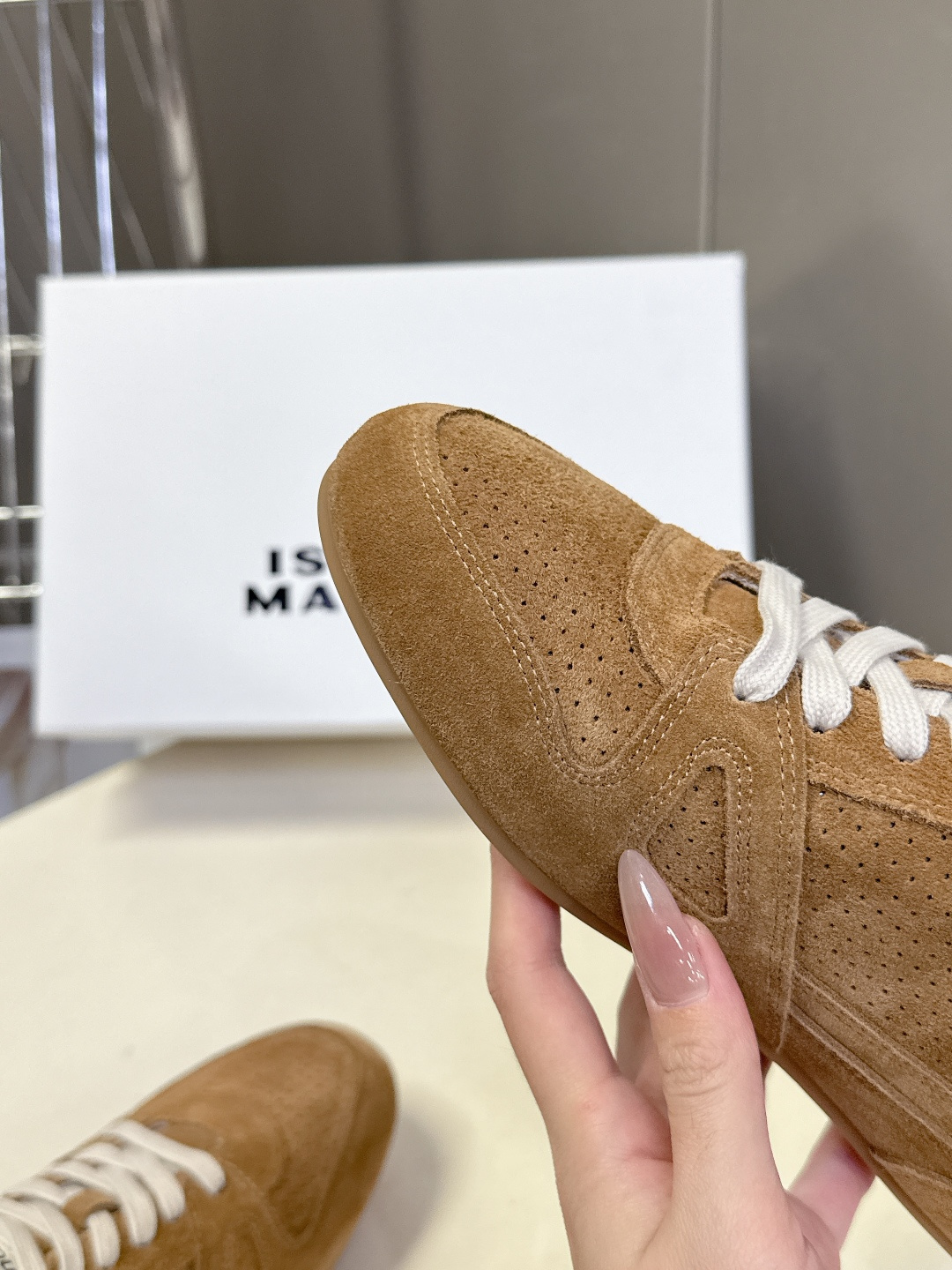 ISABEL MARANT 伊莎贝尔春夏最新款休闲鞋 德训鞋 超多明星网红博主热推款 一双简单又不失高级