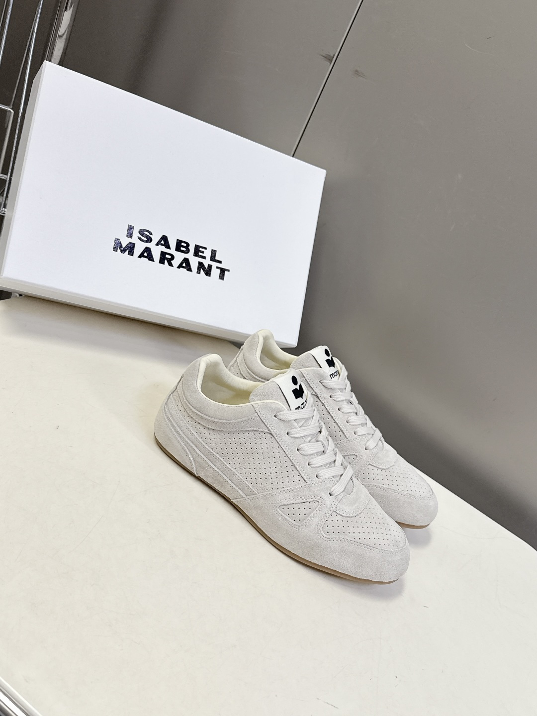 ISABEL MARANT 伊莎贝尔春夏最新款休闲鞋 德训鞋 超多明星网红博主热推款 一双简单又不失高级