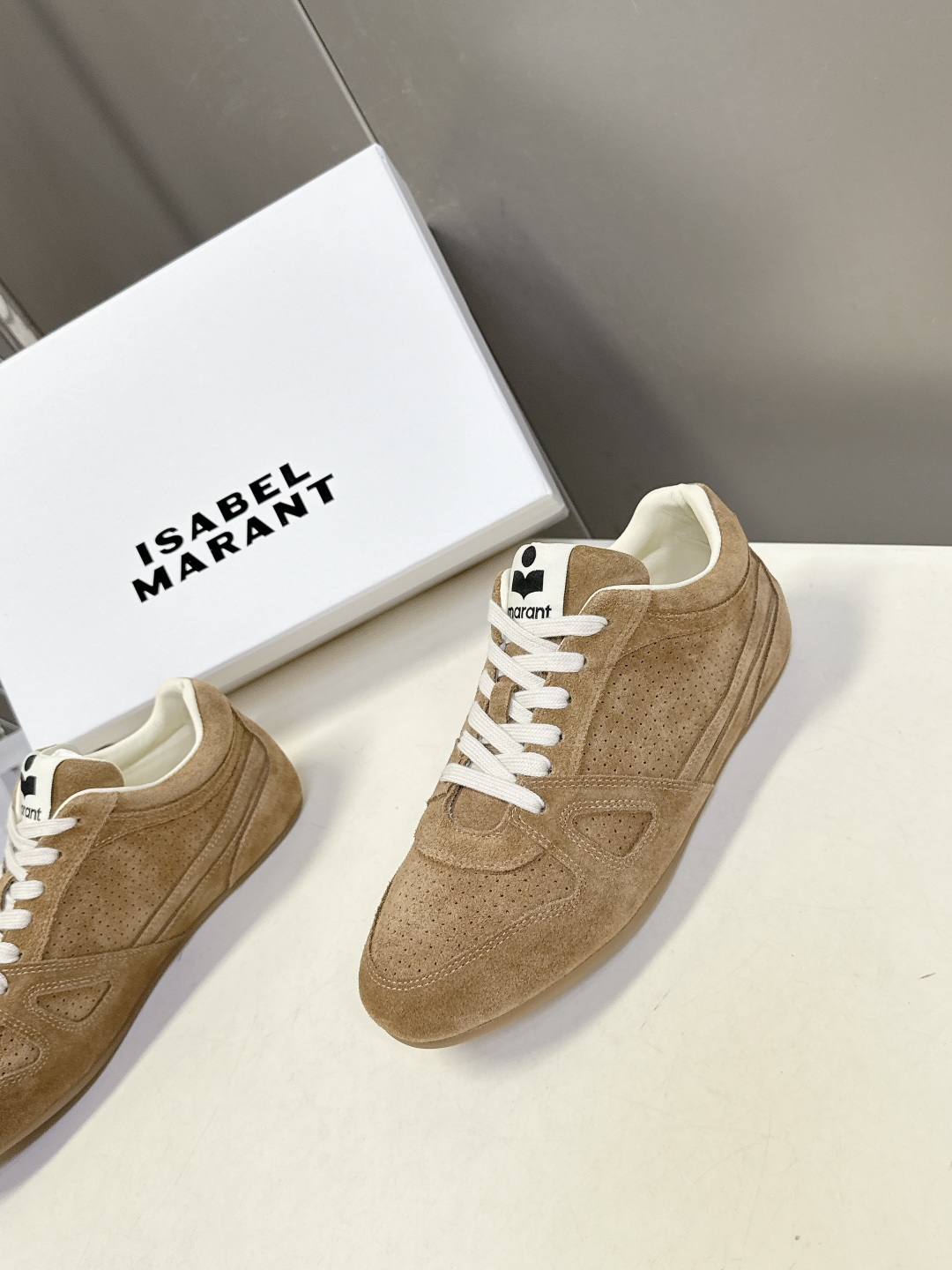 ISABEL MARANT 伊莎贝尔春夏最新款休闲鞋 德训鞋 超多明星网红博主热推款 一双简单又不失高级