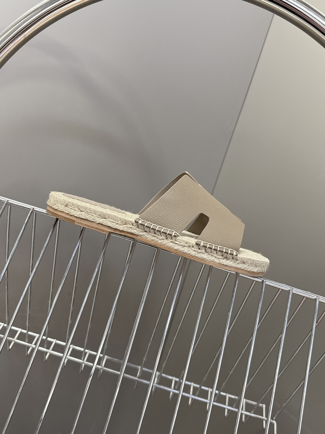 HERMES爱马仕春夏最新情侣款Antigua草编鞋 H拖鞋 超多明星网红种草 夏天必备 麂皮山羊皮草编