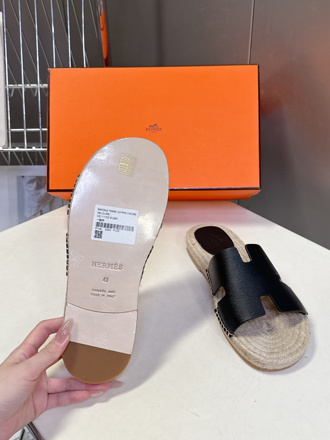 HERMES爱马仕春夏最新情侣款Antigua草编鞋 H拖鞋 超多明星网红种草 夏天必备 麂皮山羊皮草编