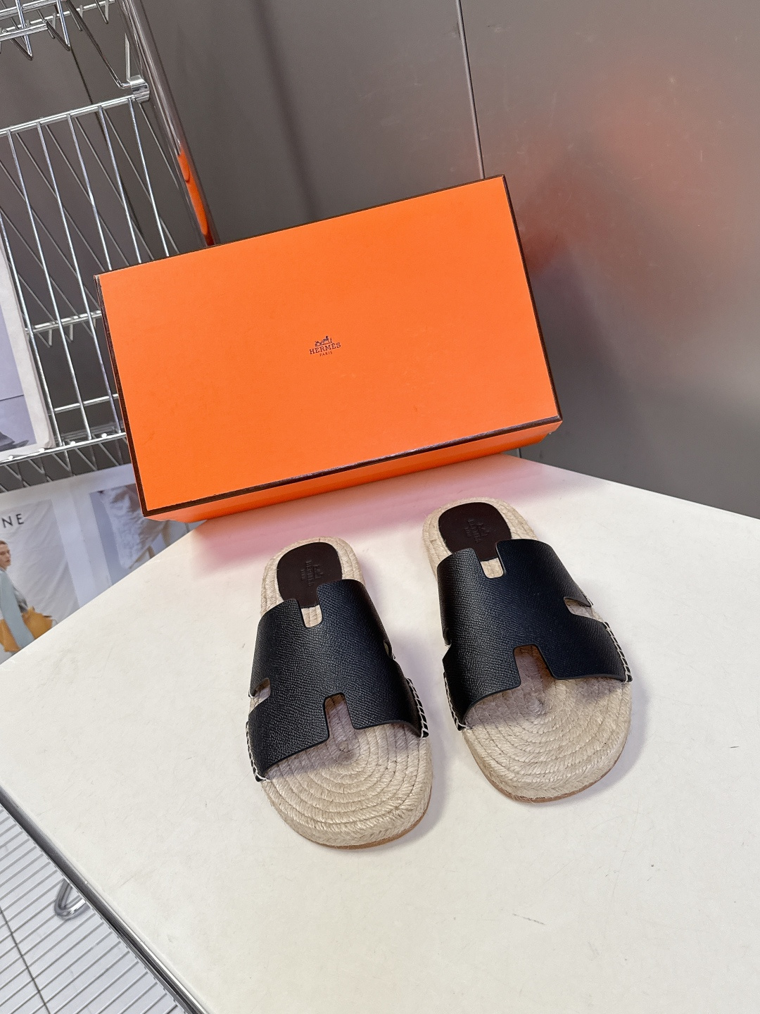 HERMES爱马仕春夏最新情侣款Antigua草编鞋 H拖鞋 超多明星网红种草 夏天必备 麂皮山羊皮草编