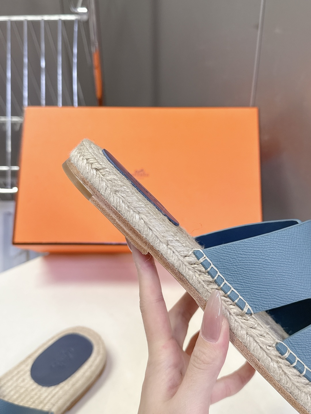 HERMES爱马仕春夏最新情侣款Antigua草编鞋 H拖鞋 超多明星网红种草 夏天必备 麂皮山羊皮草编